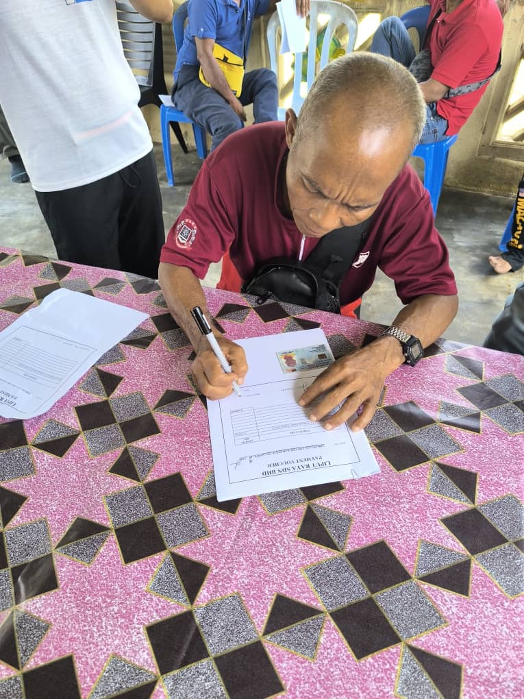 4th Town Hall — group photo